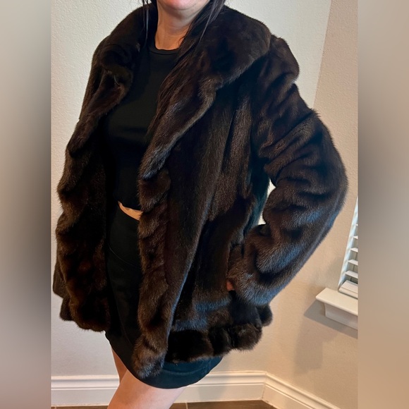 Fur Coat - Picture 1 of 6